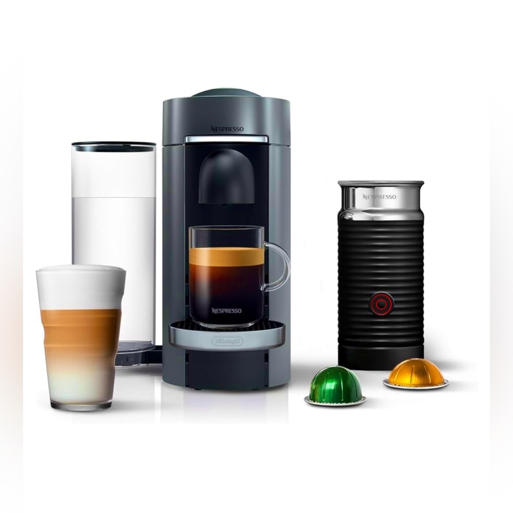 Nespresso VertuoPlus Deluxe with Milk Frother